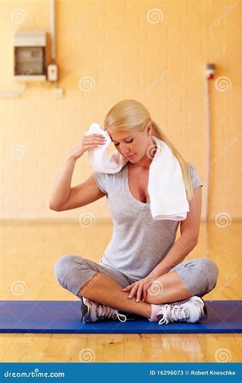 Woman Sweating In Gym Stock Photos - Image: 16296073