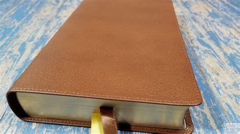 NIV Large-Print Personal-Size Bible - Bible Buying Guide