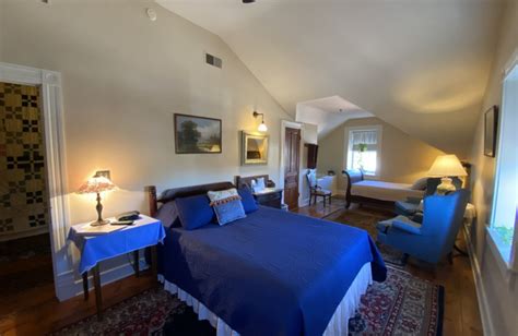 Stagecoach Inn Bed & Breakfast (Cedarburg, WI) - Resort Reviews - ResortsandLodges.com