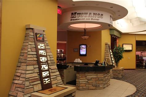 DAKOTA SIOUX CASINO & HOTEL: 2022 Reviews (Watertown, SD) - Photos of Hotel - Tripadvisor