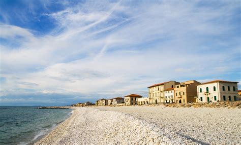 Best beaches near Pisa | Visit Tuscany | Pisa, Italia, Marina