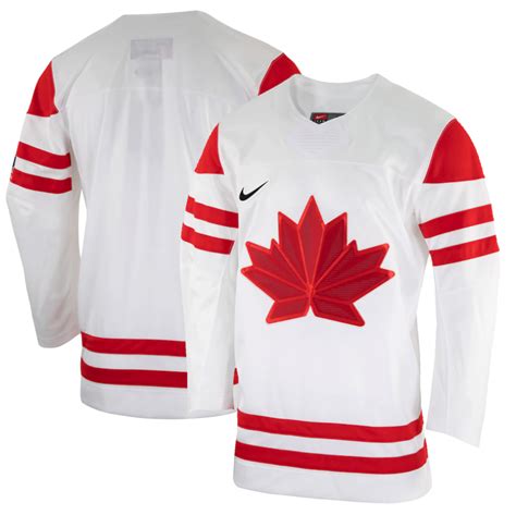 New Team Canada Olympic hockey jerseys unveiled (PHOTOS) | Offside