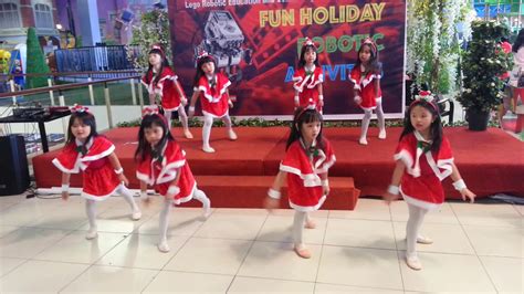 Santa claus is coming to town dance - kids dance - christmas dance - YouTube