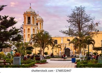 Lambayeque Peru October 29 2008 Church Foto de stock 1768532447 | Shutterstock