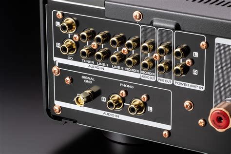 Marantz Model 30 Review: Marantz's New Amplifier Plays Addictively Beautiful