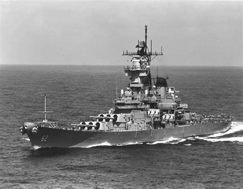 USS New Jersey (BB-62) underway in after her reactivation in 1985 ...