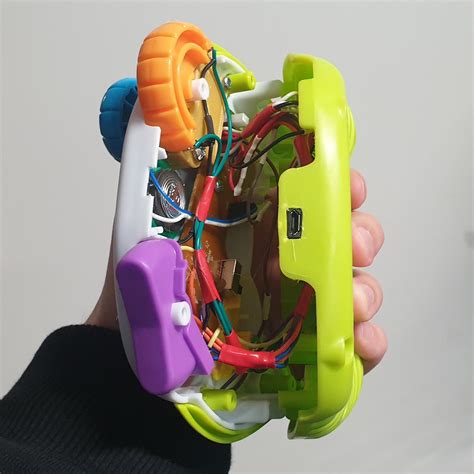 Fisher Price Xbox Controller Modified to Play Elden Ring, Hilarity Ensues - TechEBlog