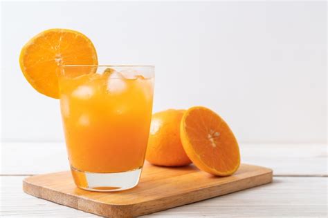 Premium Photo | Orange juice with ice