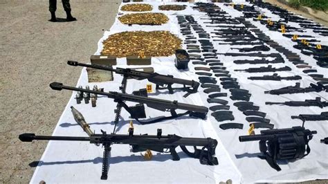 Mexican army seizes arsenal of weapons in Nuevo Laredo - Laredo Morning Times