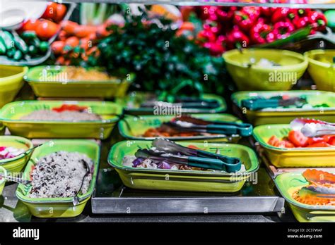 Food sold in a shopping mall food court in Singapore Stock Photo - Alamy
