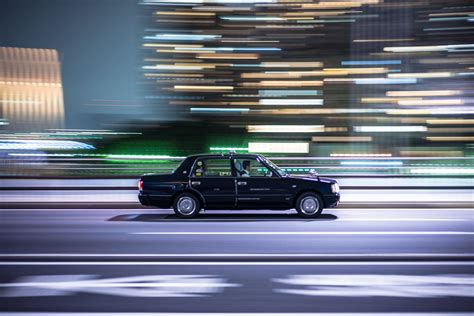 Tokyo Taxi Image | National Geographic Your Shot Photo of the Day