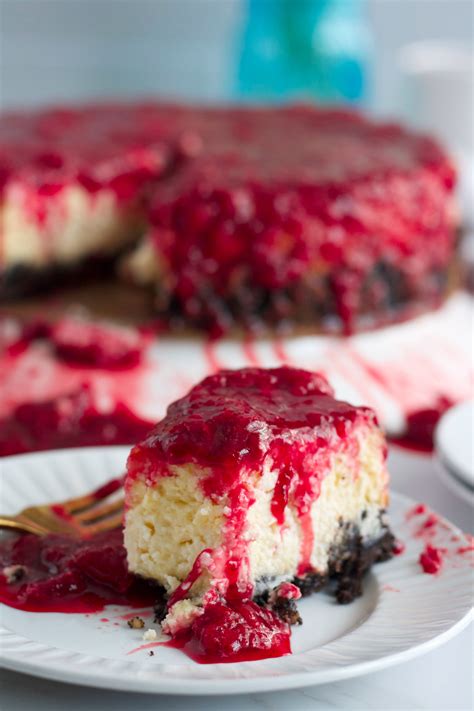 Strawberry Cheesecake with Oreo Crust