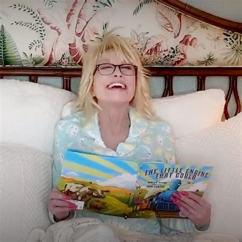 Dolly Parton reads children’s books from her Imagination Library