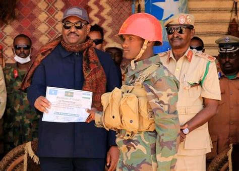 PUNTLAND PRESIDENT URGES TROOPS TO SECURE BORDERS – Puntland Post