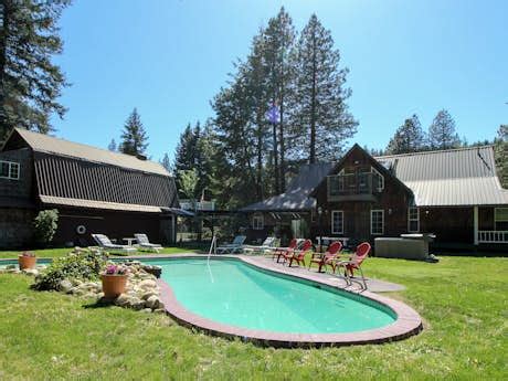 Leavenworth, WA Cabin Rentals, Vacation Rentals | Vacasa