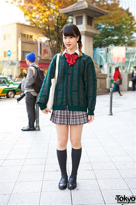 Harajuku School Girl – Tokyo Fashion News