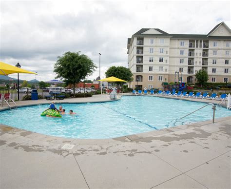 The Resort at Governor's Crossing (Sevierville, TN): What to Know BEFORE You Bring Your Family