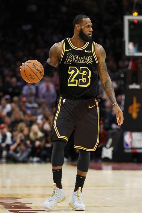 Lebron James Lakers | Esporte basquete, Basquetebol nba, Arte de basquete