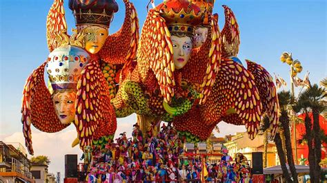 Month By Month Guide to 26 Most Epic Festivals Around The World - The Travel Intern