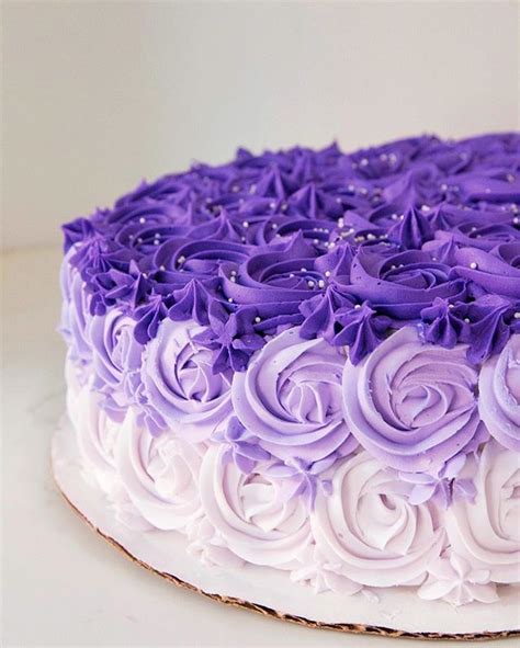 Purple ombre handcrafted ice cream cake #staxicecream #icecreamcakes | Purple cakes, Ice cream ...