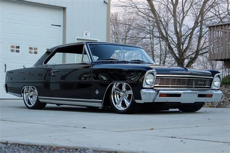 66 Nova's make excellent pro touring cars... [66 Nova SS w/ FE 350]