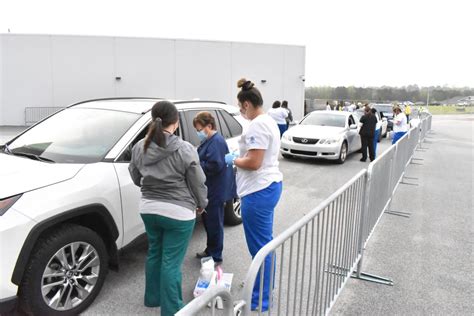 MUSC Health Florence holds mass vaccination event at the Florence Center | Local News | scnow.com