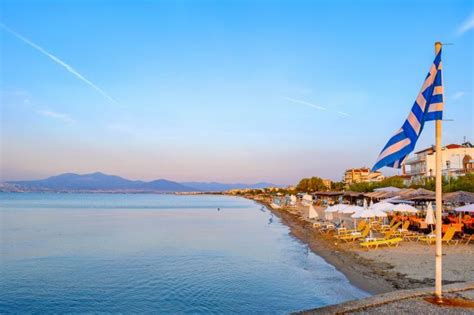 Best 6 Beaches in Thessaloniki, Greece | Greeka