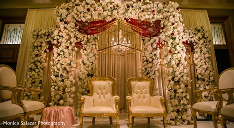 Fascinating indian wedding stage | Photo 175431