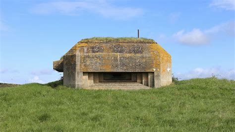 The surprising and eerie beauty of World War Two bunkers - BBC Future