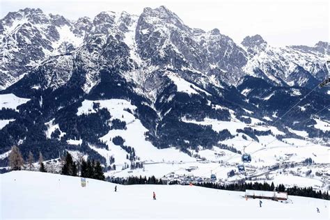 The Biggest Salzburg Ski Resort - Shredding the Slopes of Skicircus