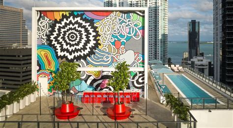 Art-covered Hotel in Miami Brickell District | citizenM