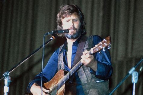 Flashback: Kris Kristofferson Sings 'For the Good Times' in 1970 | Kris kristofferson, One hit ...