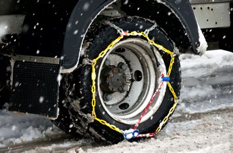 Snow Chains for Semi Trucks: Their Functions & Benefits – freightcourse