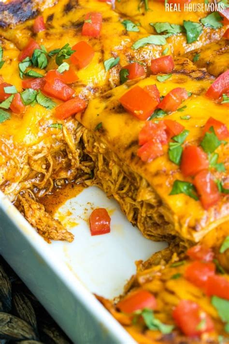 Chicken Enchilada Casserole ⋆ Real Housemoms