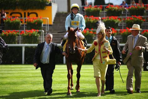 What to Wear to Ascot Racecourse - Eclipse Magazine