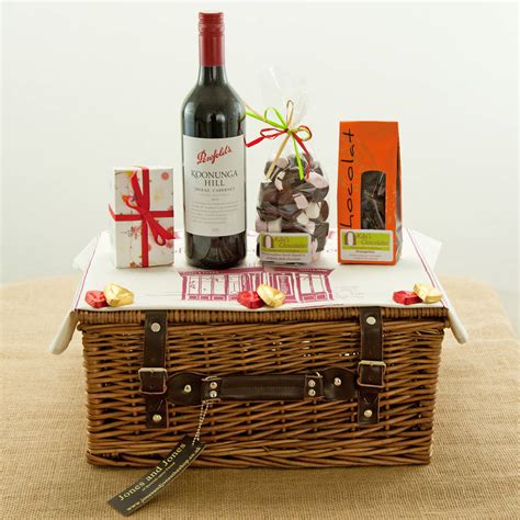 australian red wine and chocolates hamper by jones and jones of berwick-upon-tweed ...