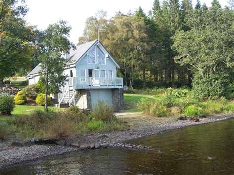 achnacarron boathouse | Cottages scotland, Luxury holiday cottages, Architecture