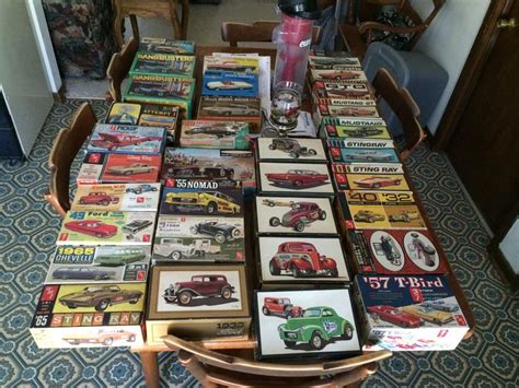 Another collection of old model kits found. Model Kits Hobbies, Model Cars Kits, Fun Hobbies ...