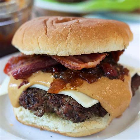 Peanut Butter Burger with Bacon [+Video] | Seeking Good Eats