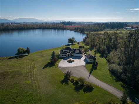 Townline Road, Abbotsford, BC, V2T 6C3 | R2318697 | Brennan Bates