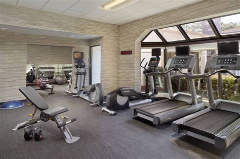 Pet-Friendly Hotel in Raleigh, NC | Courtyard Raleigh Midtown