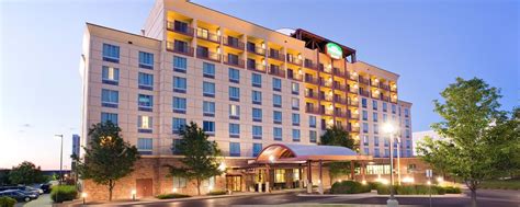 Hotel near the Airport in Denver, Colorado | Courtyard Denver Airport