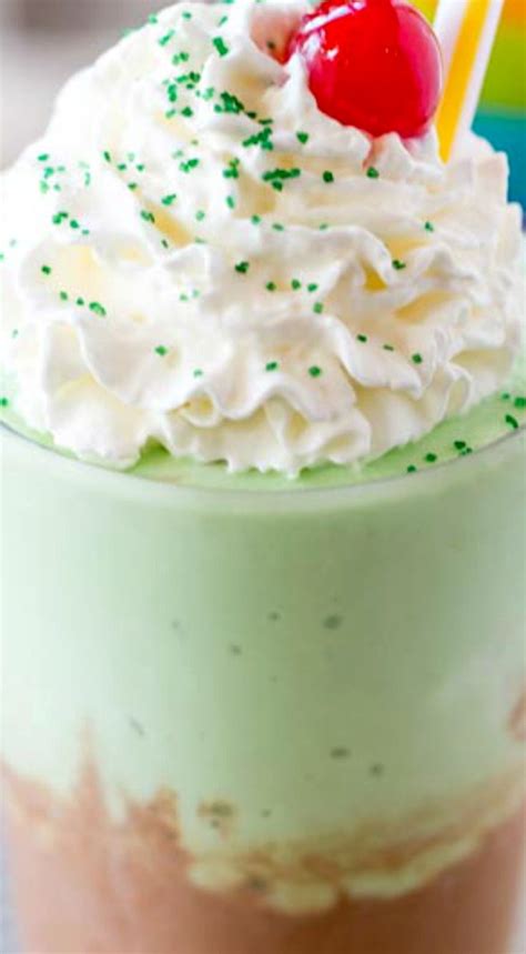 McDonald's Chocolate Shamrock Shake (Copycat) ~ A mix of their classic ...