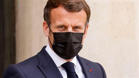 Govit-19: Unvaccinated, 3rd dose: What did Emmanuel Macron decide?