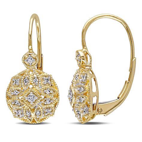 0.14 CTTW 14k Yellow Gold Diamond Leverback Earrings (G-H, I1-I2)