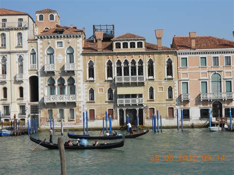 Venice City Scapes, Venice, Canal, Mansions, House Styles, Structures, Manor Houses, Venice ...