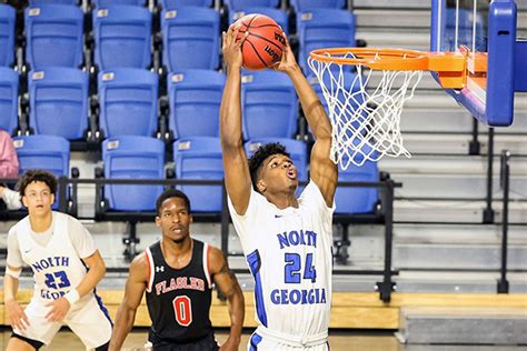 Men's basketball player Brown named to national Student-Athlete Advisory Committee