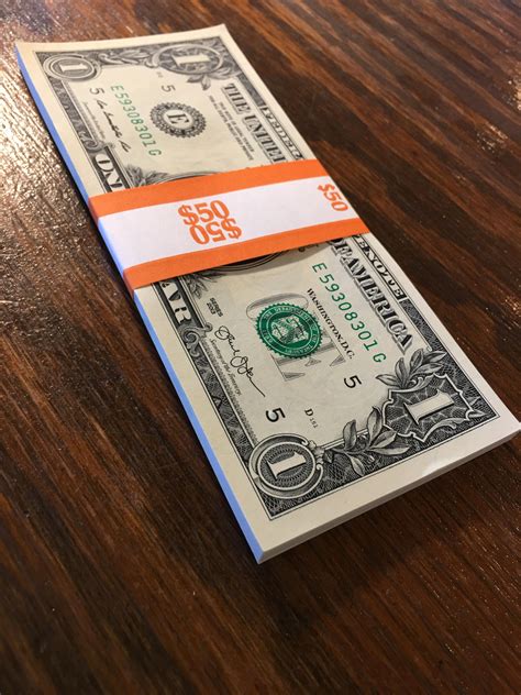 This crispy stack of 50 dollar bills. : r/oddlysatisfying