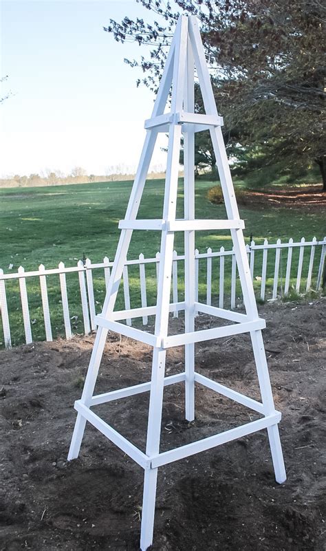 How To Build A Garden Obelisk - Cottage On Bunker Hill