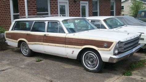 Bargain Alert: 1966 Ford Country Squire | Barn Finds